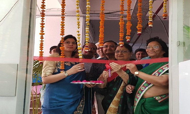 निसंतान कपल के सपने पूरे होंगे । The Gynecological and Fertility Clinic Opening in Agra  