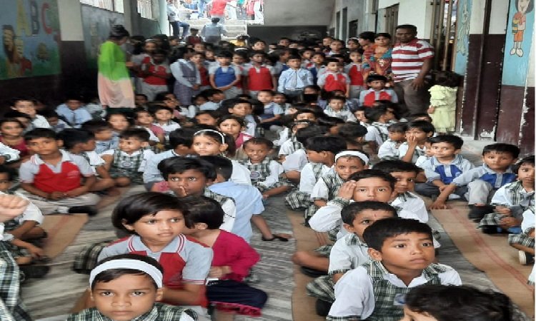 Vitamin A supplements given to children