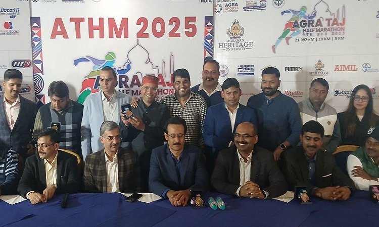 Taj Half Marathon 2025 : दौड़ने से शारीरिक और मानसिक रूप से रहेंगे स्वस्थ (Running will keep you physically and mentally healthy)