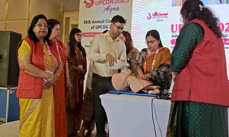 UPCON-2025: क्रिटिकल केयर जैसे विषयों का अभ्यास कराया (Practiced subjects like critical care)