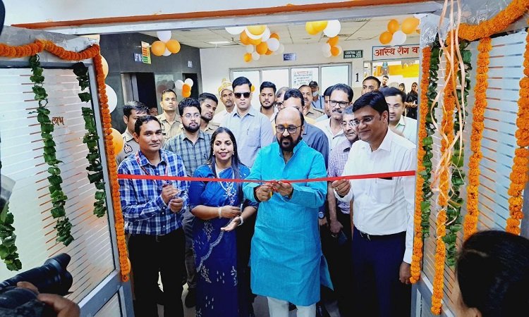 Agra News: 24 घंटे मिलेगी जांच और रिपोर्ट की सुविधा (Testing and report facility will be available 24 hours a day)