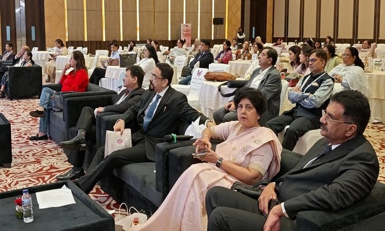 Health News: मेट्रो सिटी में 50 फीसदी तक सिजेरियन डिलीवरी