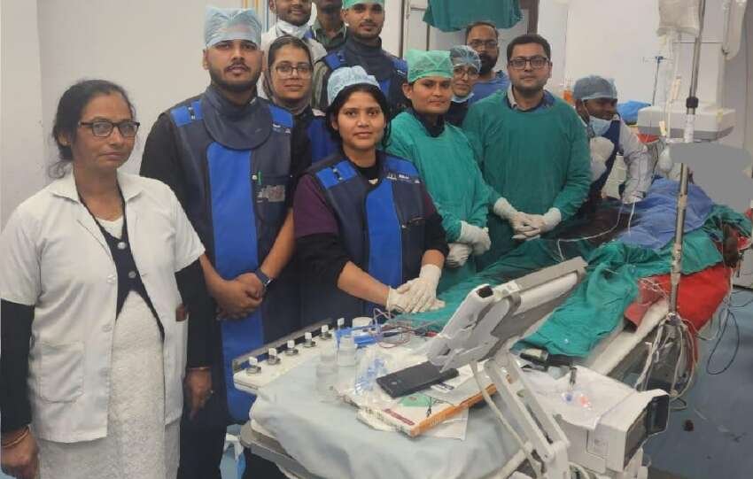 snmc-agra-first-coarctation-of-aorta-stenting-operation