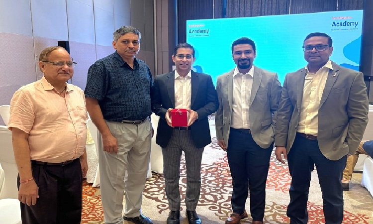 agra-health-news-honoring-dr-dinshaw-pardiwala news 